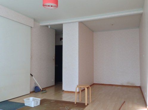 Huone ennen remonttia