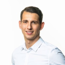 Marco Matrone Ostan Asuntoja Podcast